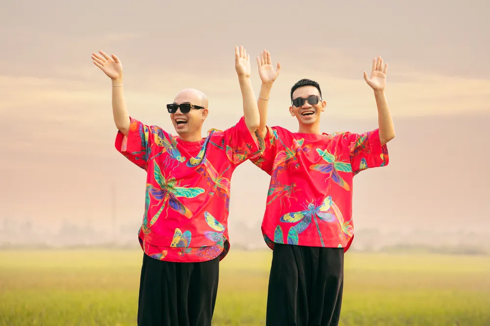 Sàn diễn độc đáo 150m bằng tre trên cánh đồng lúa  ảnh 2