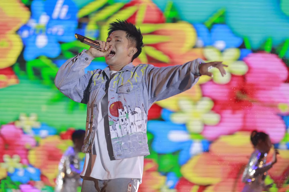 Thủy Tiên, Ricky Star, Blacka… hội ngộ tại Music Festival “Xin chào SEA Games” Huế    ảnh 3