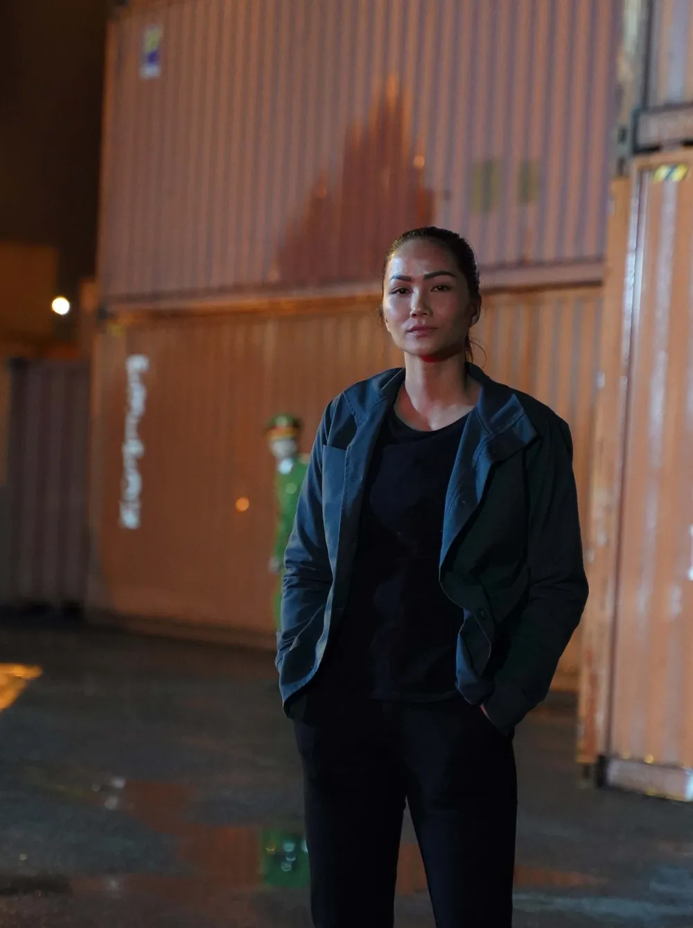 Lần đầu chạm ngõ điện ảnh, H'Hen Niê thể hiện những đòn võ thuật khó  ảnh 3