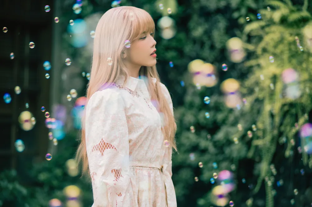 Thiều Bảo Trâm ra mắt mini album đầu tay  ảnh 2 Thiều Bảo Trâm ra mắt mini album đầu tay  ảnh 2