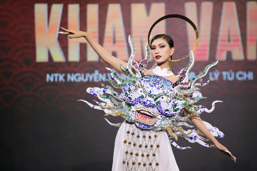 Mãn nhãn đêm trình diễn trang phục dân tộc tôn vinh văn hóa Việt Nam ảnh 9