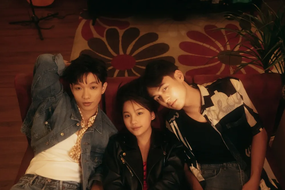 Hoàng Dũng ra mắt MV “Đôi mươi” ảnh 1