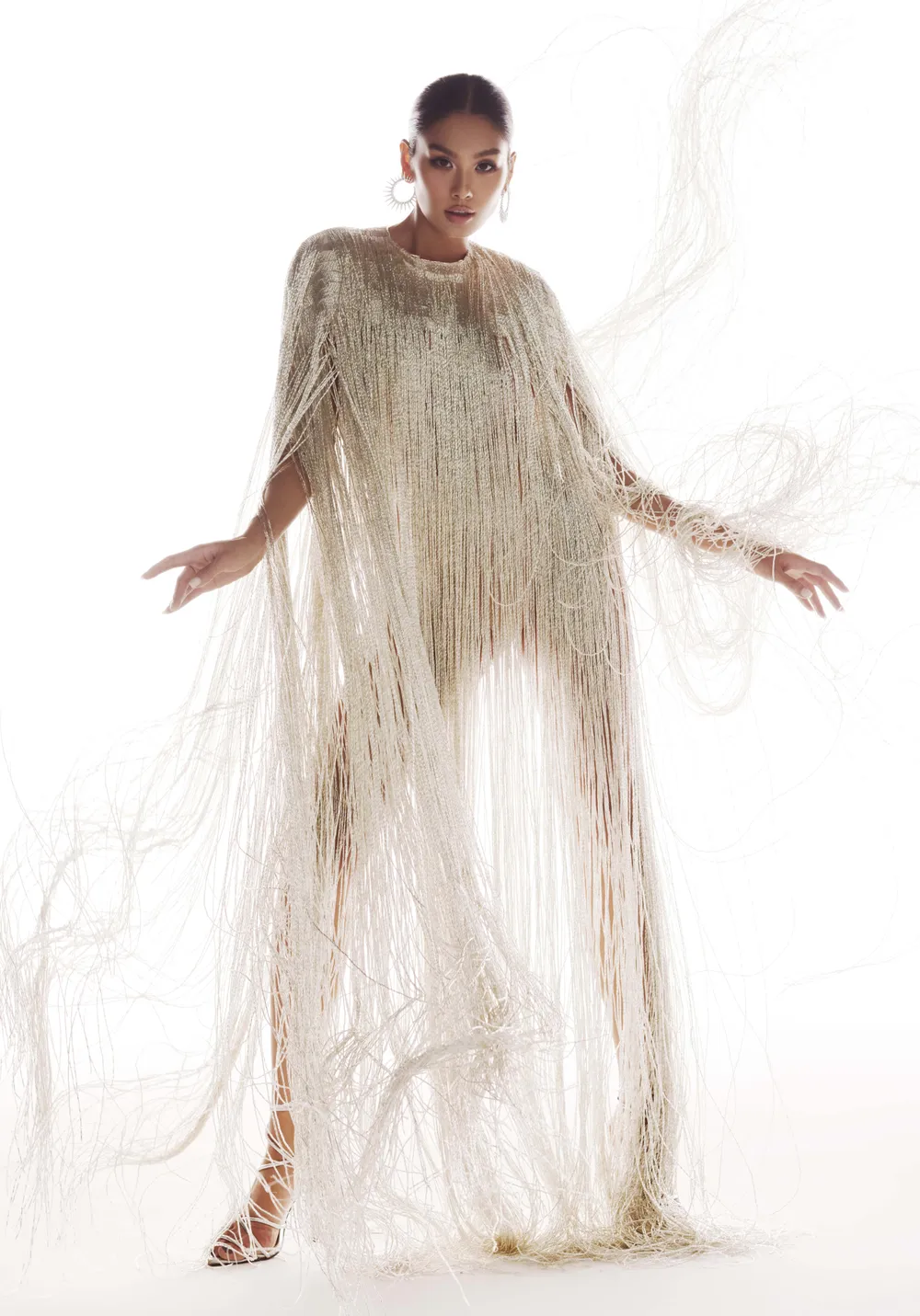 Á hậu Thảo Nhi tung bộ ảnh tôn vinh người đứng sau một shoot hình thời trang ảnh 8