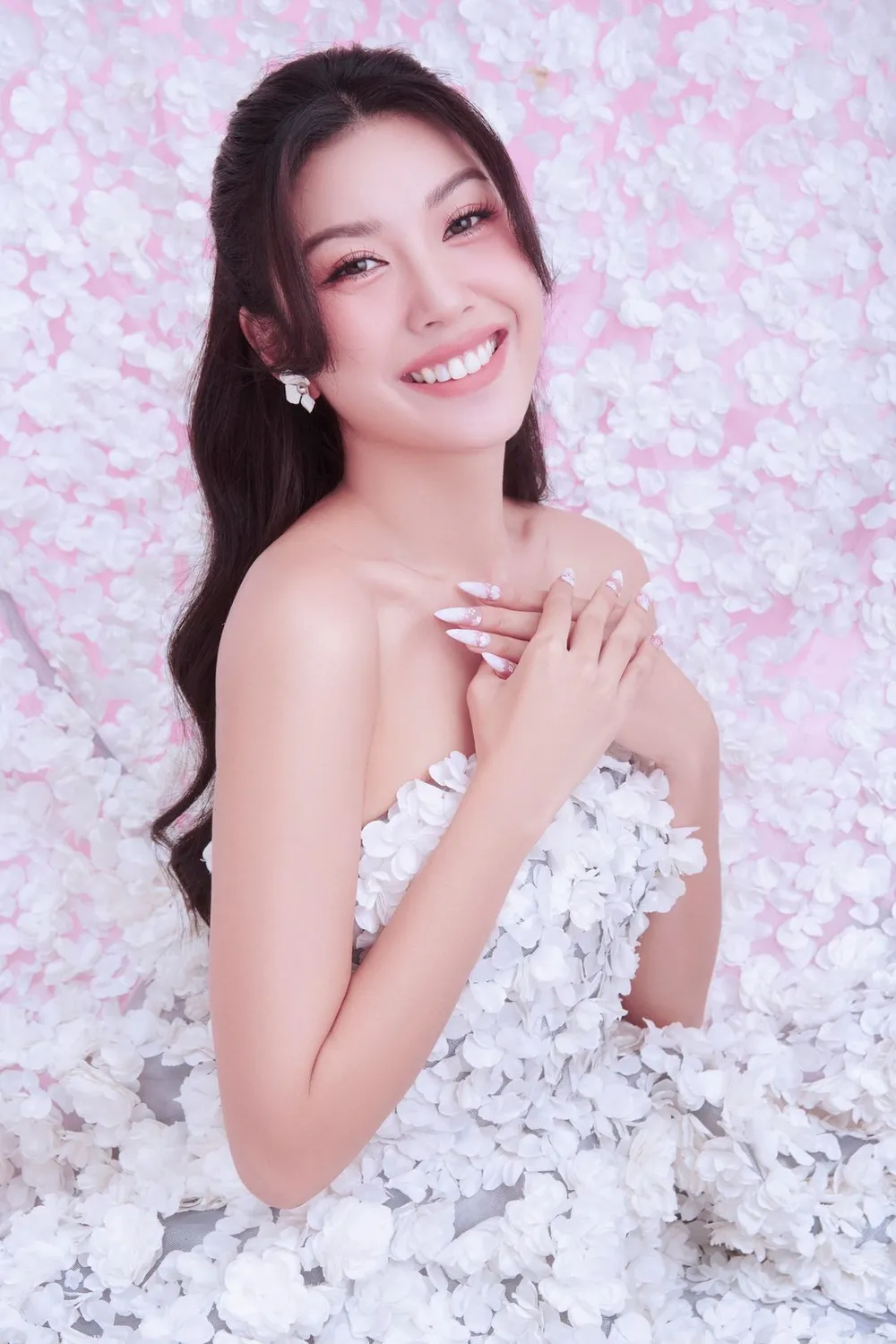 Thúy Vân ra mắt MV “Trái tim yếu đuối”, thử sức với pop dance  ảnh 1