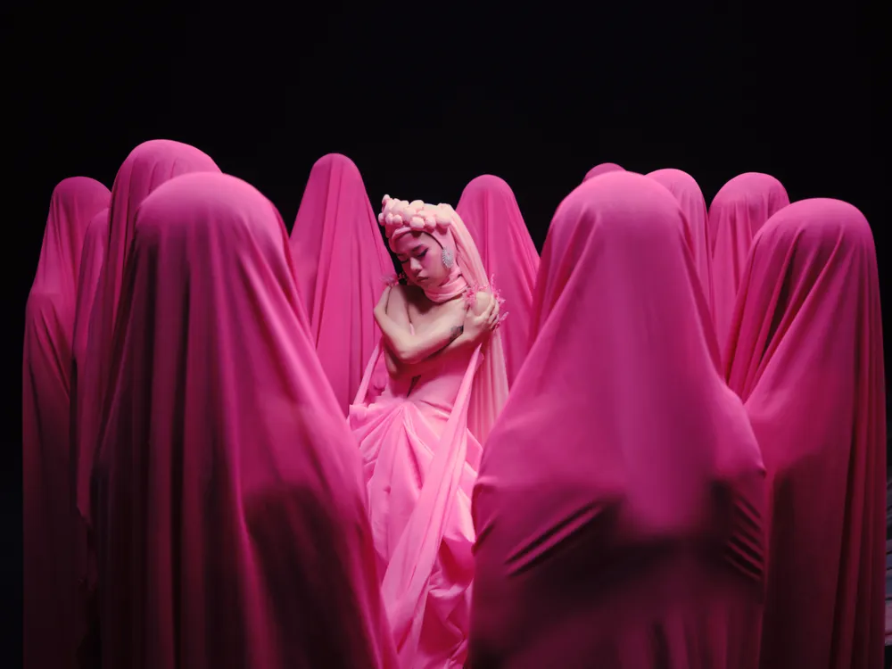 Nếu lúc đó giúp tlinh ghi điểm với phần lyrics sâu sắc Nếu lúc đó giúp tlinh ghi điểm với phần lyrics sâu sắc