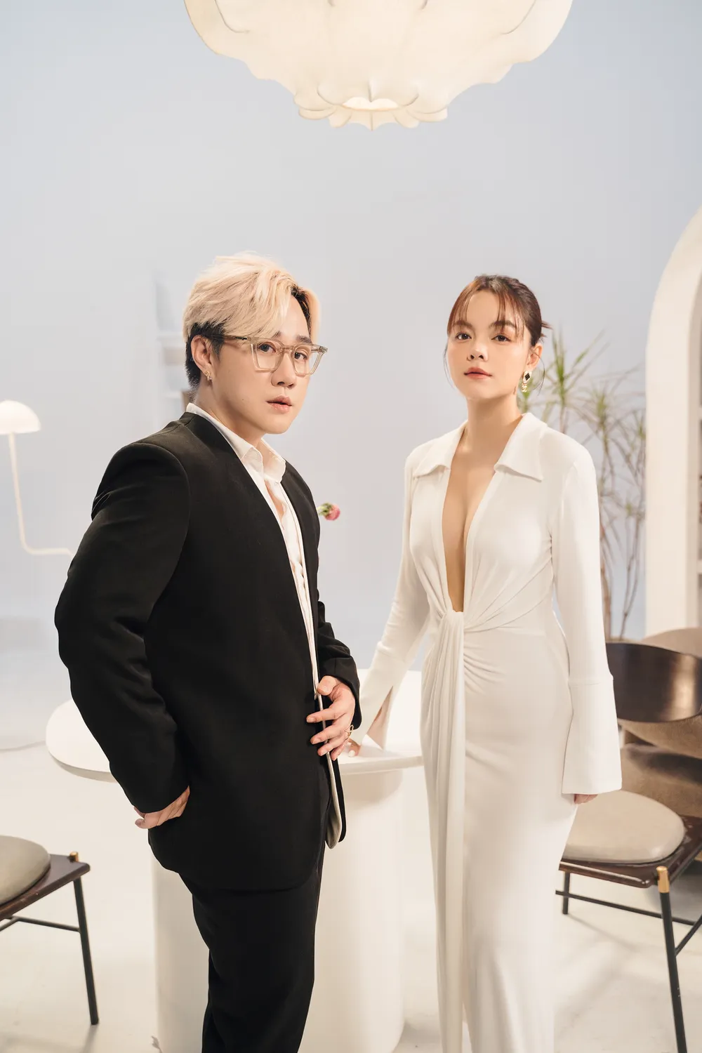 Hai giọng ca đầy cảm xúc với thế mạnh hát ballad Phạm Quỳnh Anh và Trung Quân khiến fan hào hứng với dự án chung Hai giọng ca đầy cảm xúc với thế mạnh hát ballad Phạm Quỳnh Anh và Trung Quân khiến fan hào hứng với dự án chung