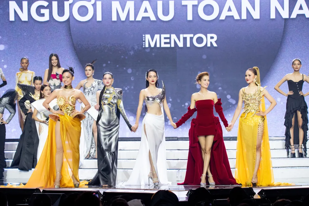 Top 5 The New Mentor mùa đầu tiên Top 5 The New Mentor mùa đầu tiên