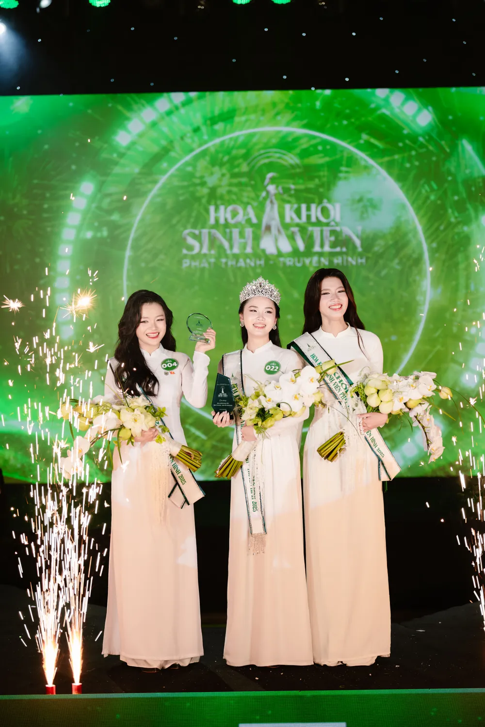 Top 3 Hoa khôi Sinh viên Phát thanh - Truyền hình 2025 OHH06753.JPG