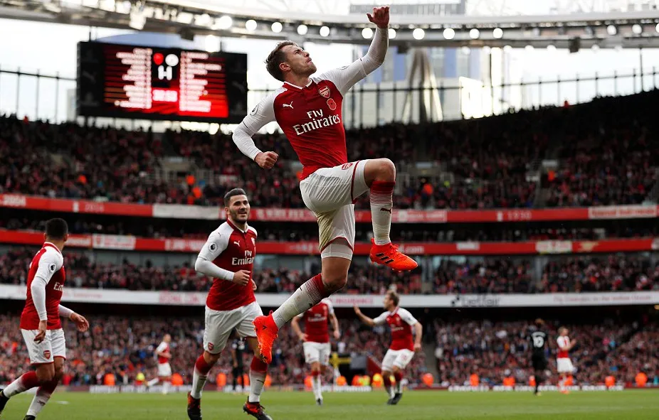 Eden Hazard lập công giúp Chelsea trở lại tốp 4 ảnh 3 Eden Hazard lập công giúp Chelsea trở lại tốp 4 ảnh 3