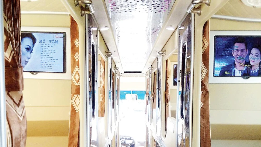 Trải nghiệm dòng xe khách cao cấp Samco Primas Limousine thế hệ mới ảnh 1 Trải nghiệm dòng xe khách cao cấp Samco Primas Limousine thế hệ mới ảnh 1