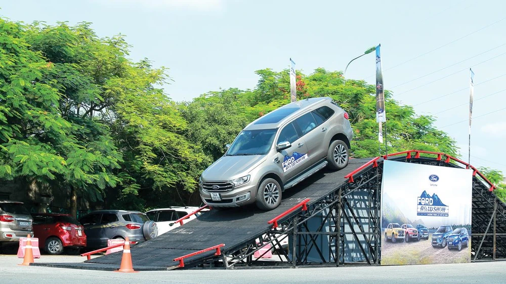 Ford Việt Nam khởi động chương trình Lái thử xe - Ford Roadshow 2019