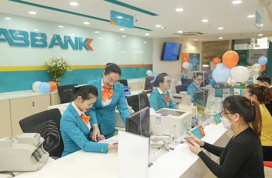 Năm 2023, ABBANK ghi nhận lợi nhuận trước thuế đạt 513 tỷ đồng.