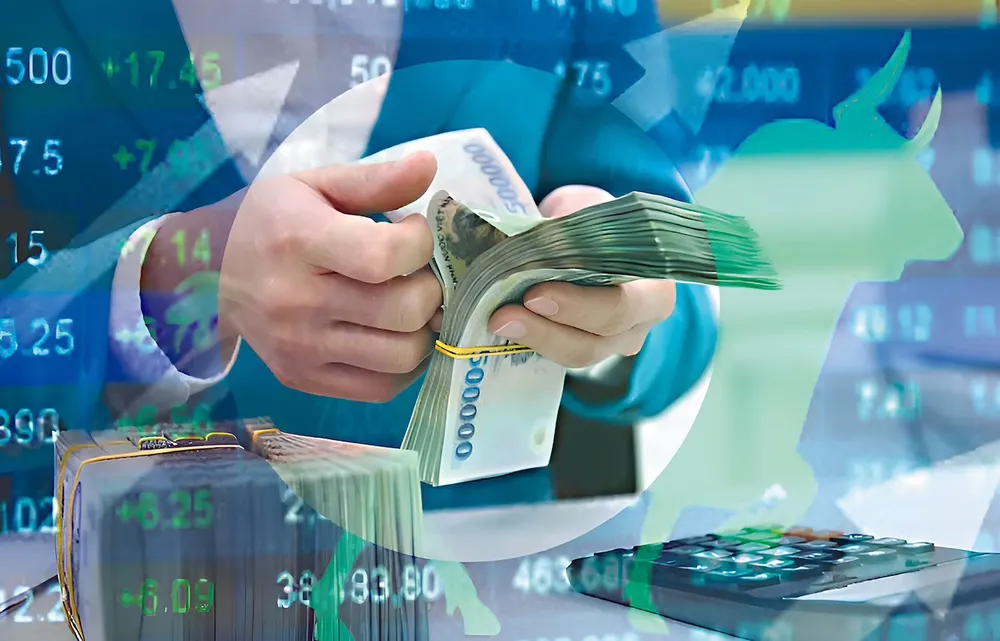 Nhiều ngân trả cổ tức bằng tiền mặt trong tháng 10