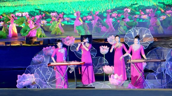 An art performance in the closing ceremony (Photo: Sggp)