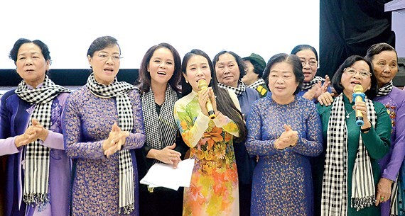 City’s leaders and delegates participate in the meeting . (Photo: sggp)