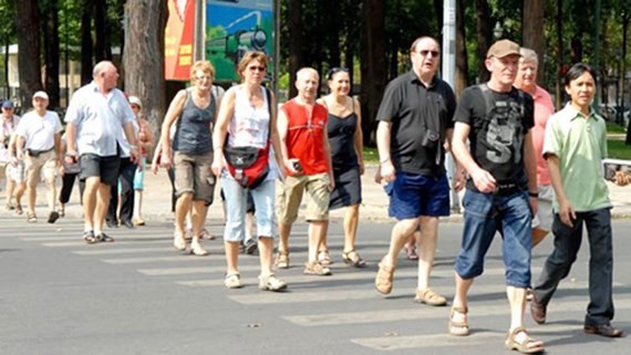 Foreign tourists visit HCMC. (Photo; Sggp)
