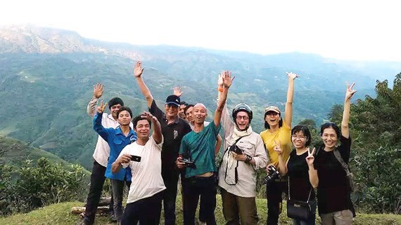 Nhóm nghá» sÄ© xây dá»±ng ý tưá»ng ÄÆ°a hình tượng trà Shan tuyết cá»§a Hà Giang và o nghá» thuáºt