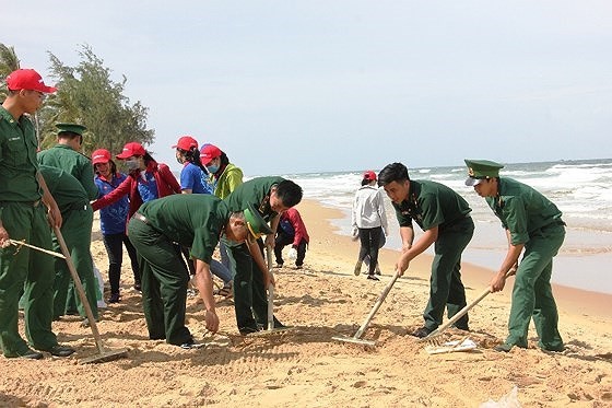 Lá»
ra quân Chiến dá»ch âHãy là m sạch biá»nâ nÄm 2018 ảnh 4