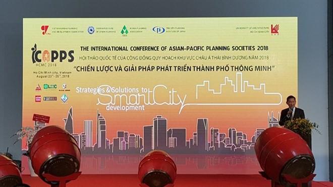 Int’l planning experts meet to discuss smart-city development. (Photo: VNA)