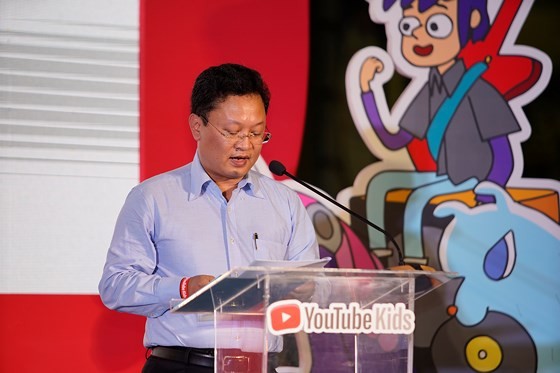 Director of the Department of Culture, Education, Youth, Adolescents and Children, Vu Minh Dao speaks at the launching ceremony. (Photo: Sggp)