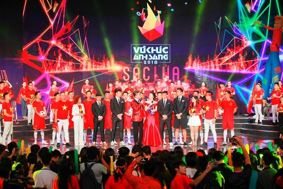 Live link-up TV program welcoming New Year to be held in Hanoi, Hoi An