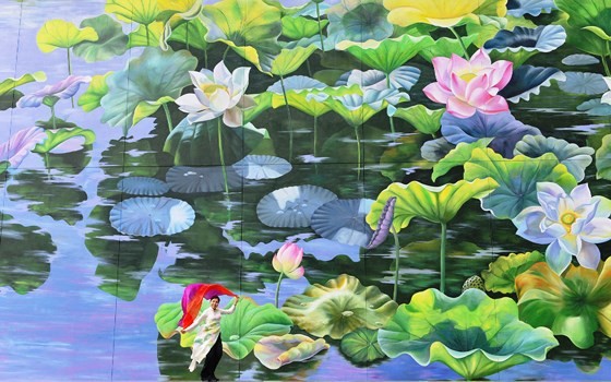 Khánh thà nh 2 bức tranh hoa sen tại sân bay quá»c tế Ná»i Bà i ảnh 1