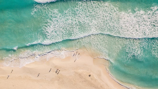 Turquoise water of Mui Ne beach (Photo: vnexpress.net)