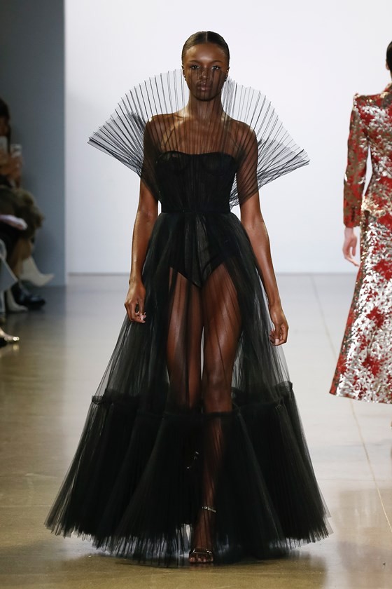 Xem BST âCuá»c dạo chÆ¡i cá»§a những vì saoâ cá»§a Công Trà tại New York Fashion Week 2019 ảnh 29