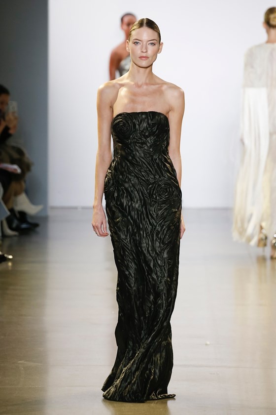Xem BST âCuá»c dạo chÆ¡i cá»§a những vì saoâ cá»§a Công Trà tại New York Fashion Week 2019 ảnh 6