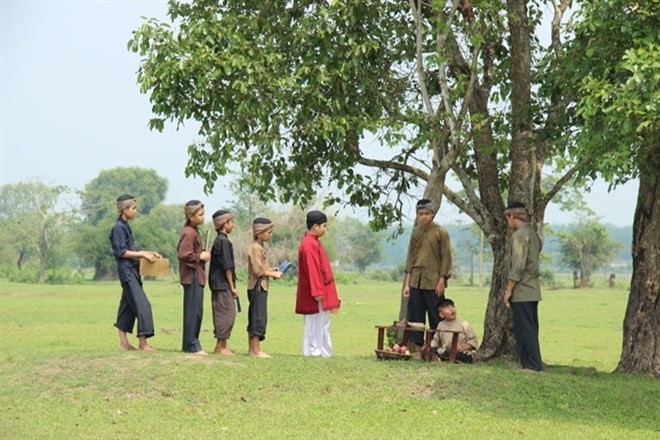A scene in the 50-part TV series Cau Be Nuoc Nam (Vietnamese Geniuses), a production featuring Vietnamese fairy tales by Vinh Long Radio and Television. (Photo courtesy of the producer)