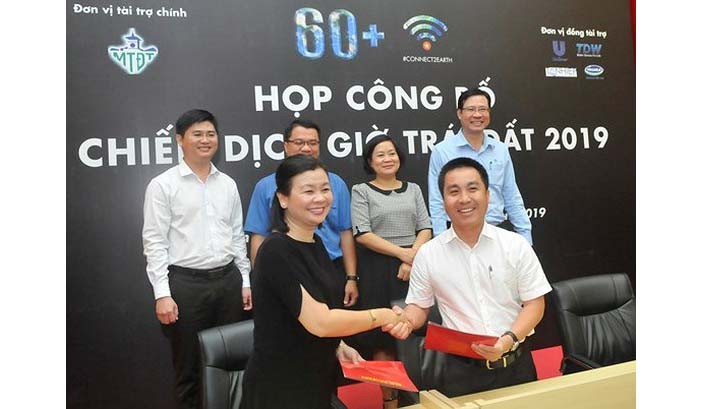 HCMC’s Earth Hour campaign 2019 is organized by the Sai Gon Giai Phong Newspaper in coordination with the city Youth Communist Union.