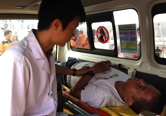 Filipino sailor severely injured at sea rescued ảnh 3 Filipino sailor severely injured at sea rescued ảnh 3