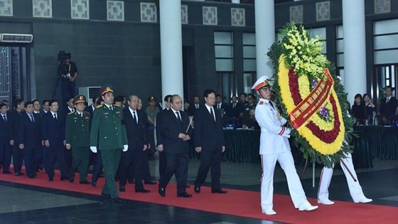 Memorial service of State funeral for former President General Le Duc Anh ảnh 14