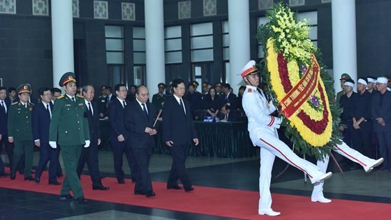Memorial service of State funeral for former President General Le Duc Anh ảnh 23