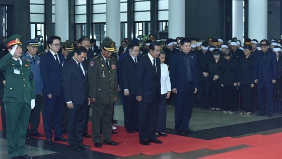 Memorial service of State funeral for former President General Le Duc Anh ảnh 48