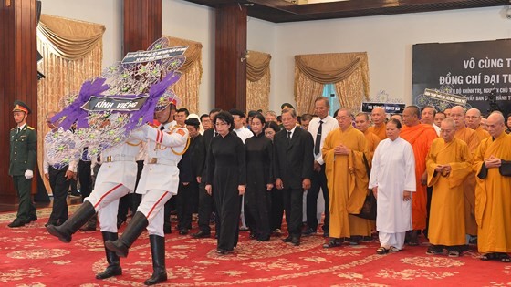 Memorial service of State funeral for former President General Le Duc Anh ảnh 61