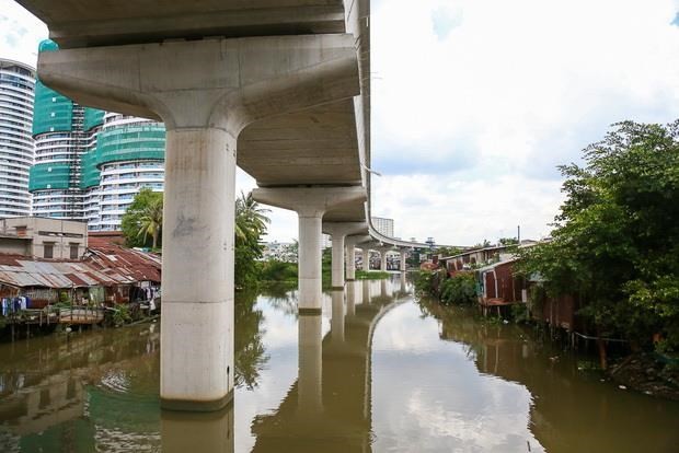 Construction of the HCM City’s Metro Line No 1 project in Van Thanh Area in Binh Thanh District, HCM City (Photo: VNA)