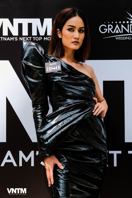 Model Vo Hoang Yen returns as host of Vietnam's Next Top Model 2019 ảnh 2 Model Vo Hoang Yen returns as host of Vietnam's Next Top Model 2019 ảnh 2