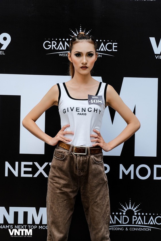 Model Vo Hoang Yen returns as host of Vietnam's Next Top Model 2019 ảnh 3 Model Vo Hoang Yen returns as host of Vietnam's Next Top Model 2019 ảnh 3