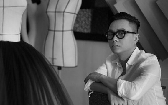 Fashion designer Nguyen Cong Tri