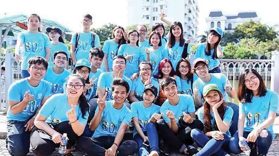 More than 80,000 volunteers take part in Earth Hour campaign 2020.