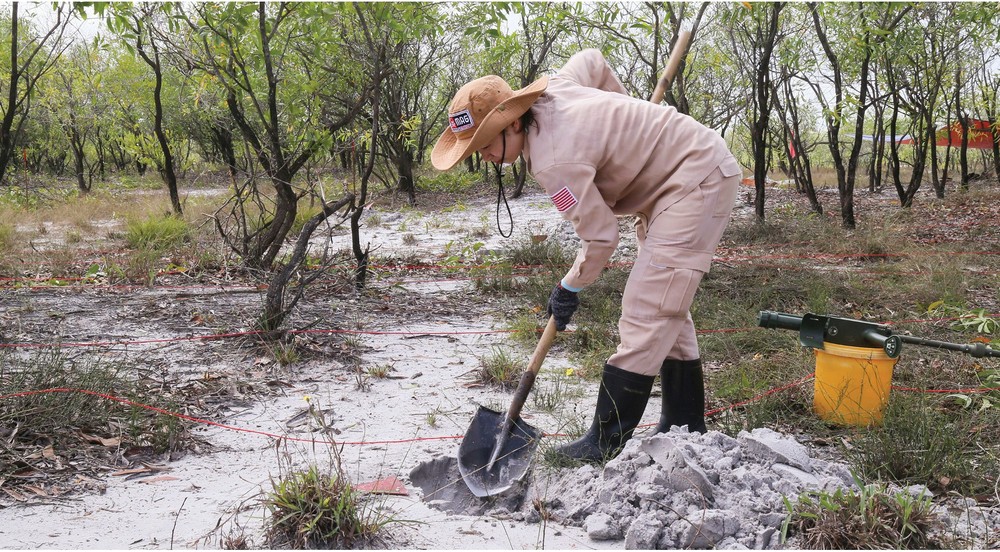 Vietnam’s unique female team reclaims mine-contaminated land ảnh 5 Vietnam’s unique female team reclaims mine-contaminated land ảnh 5
