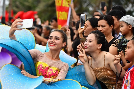 Sam Son Sea Tourism Festival 2020 opens ảnh 1 Sam Son Sea Tourism Festival 2020 opens ảnh 1