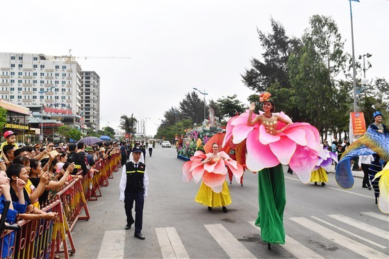 Sam Son Sea Tourism Festival 2020 opens ảnh 5 Sam Son Sea Tourism Festival 2020 opens ảnh 5