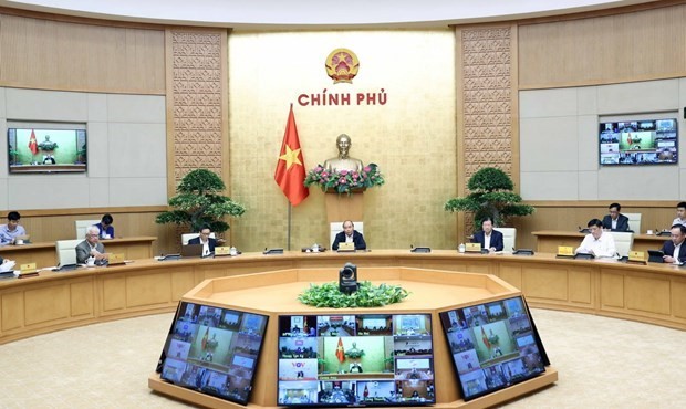 Prime Minister Nguyen Xuan Phuc (middle) at the event (Photo: VNA)