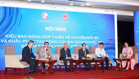 HCMC collects OVs’ opinions on digital transformation, economic development ảnh 4 HCMC collects OVs’ opinions on digital transformation, economic development ảnh 4