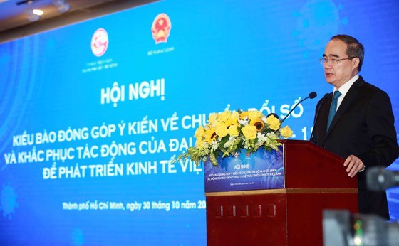 HCMC collects OVs’ opinions on digital transformation, economic development ảnh 5 HCMC collects OVs’ opinions on digital transformation, economic development ảnh 5
