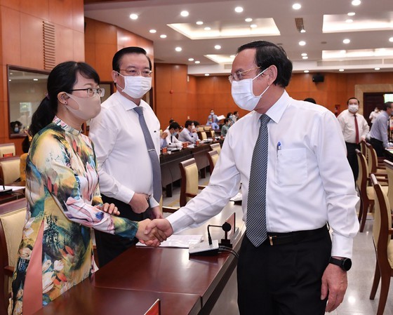 2021-Year of building urban governance: HCMC Party Committee Secretary ảnh 2 2021-Year of building urban governance: HCMC Party Committee Secretary ảnh 2