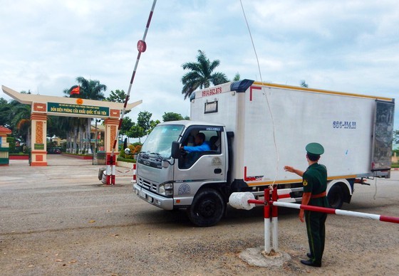 Border guards on duty at the Ha Tien border gate in Kien Giang Province