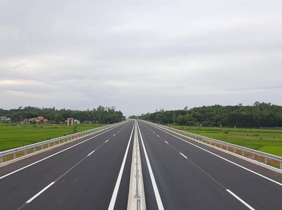 Binh Phuoc carries out research on HCMC-Thu Dau Mot-Chon Thanh expressway